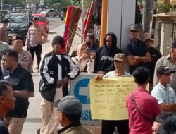 Ironi Gotong Royong Berujung Pidana: Warga Tarikan Kepung Polda Jambi, Bandingkan Kasus Bandar Narkoba Kabur