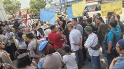Ratusan Warga Dusun Mudo Demo di Polda Jambi, Tuntut Usut Korupsi Rp8,9 Miliar dan Jual Beli Lahan Desa
